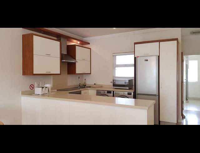 2 BEDROOM TOWNHOUSE FOR SALE IN SENDERWOOD